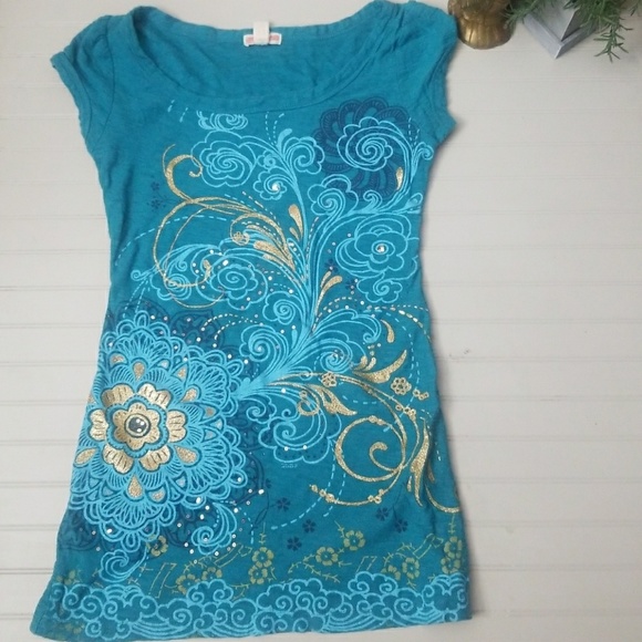 Sparkly Long Tee - Picture 2 of 4